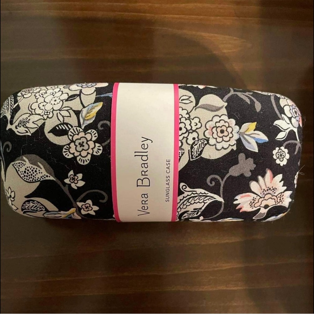 Vera Bradley Holland Garden Clamshell Eyeglasses Case in Retired Pattern
